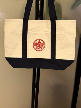 Trader Joe’s Bag Canvas Reusable Heavy Cotton Basic Style Shopping Navy Tote LG